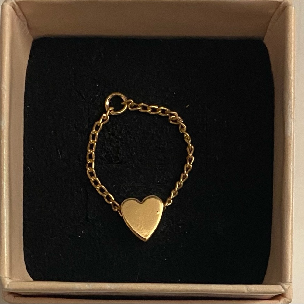 Heart Chain Ring